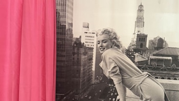 Marilyn Monroe brilla de nuevo en París como pionera feminista y mito rebelde de Hollywood