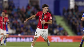 El Mallorca golea al París Saint-Germain en su 48º Trofeu
