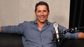 El DJ Rudy Yáñez en