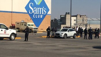 Grupo armado asaltó una camioneta