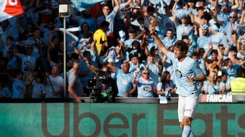 Aspas y Borja arrancan suplentes;