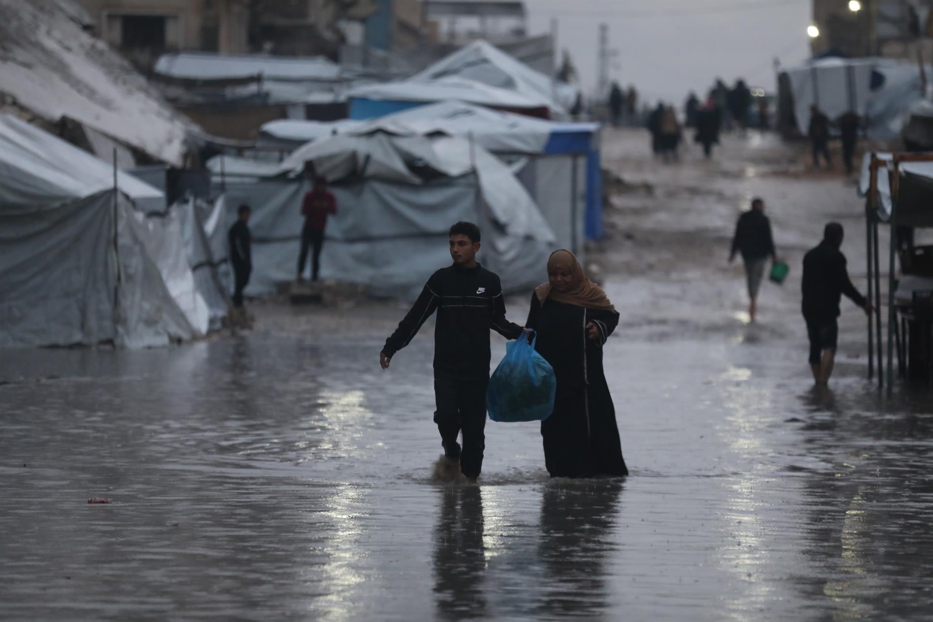 Muere un bebé palestino de dos semanas por las bajas temperaturas en la Franja de Gaza