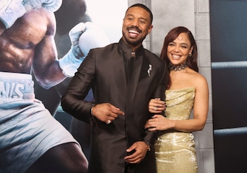 Tessa Thompson considera que responder