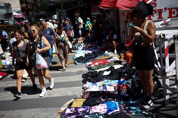 El consumo sigue rezagado entre