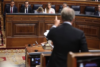 09/09/2026 El presidente del PP, Alberto Núñez Feijóo, interviene durante una sesión plenaria en el Congreso de los Diputados, a 9 de septiembre de 2026, en Madrid (España). El Gobierno se enfrenta a la primera sesión de control tras el inicio de curso, coincidiendo con la desclasificación de unos 40 documentos, fechados desde el 1 de julio hasta el 1 de agosto, relacionados con la crisis en Ceuta derivada por la entrada masiva de unos 80.000 migrantes desde la frontera con Marruecos. Saiz avanzó que se publicarían más informes relevantes si hubiera porque desde el Ejecutivo no tienen "nada que esconder".
POLITICA
Eduardo Parra - Europa Press