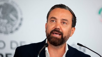 “¿Mañana se va a robar el Ángel?”: Arturo Ávila critica a Alessandra Rojo de la Vega por caso Tabacalera