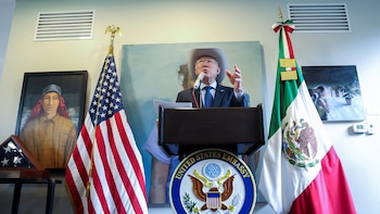 FGR acusa a Ken Salazar de violar tratados internacionales tras captura de El Mayo Zambada: estas serían las posibles sanciones