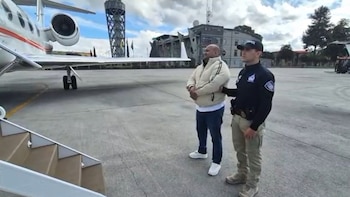 Colombiano extraditado por tráfico de migrantes, se declaró culpable ante un juez de Texas: sobornaba a agentes de la Armada
