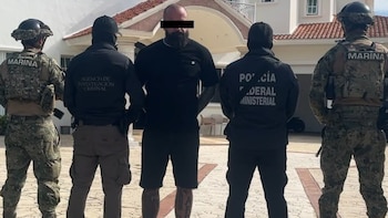 Capturan en Cancún a Robert Skojo, líder de los Hells Angels buscado por la policía de Canadá desde 2010
