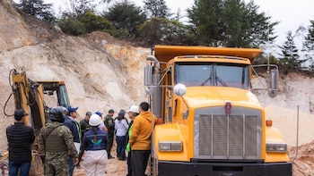 Golpe a la minería ilegal en Cundinamarca: capturan a dos personas que estarían extrayendo arena en inmediaciones al río Bogotá