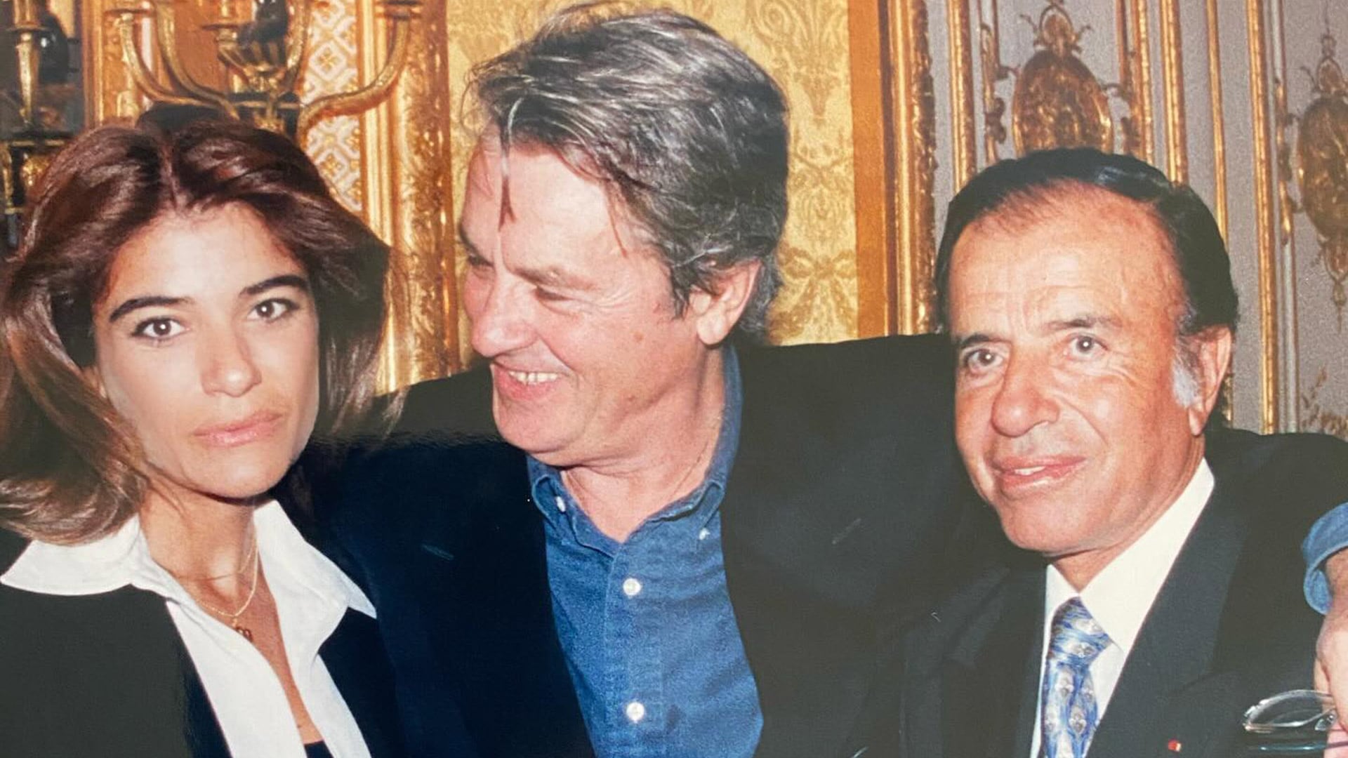 La relación entre el expresidente Carlos Menem y el icónico actor francés Alain Delon comenzó a principios de la década de 1990 y se transformó en una amistad personal y un apoyo político sorpresivo