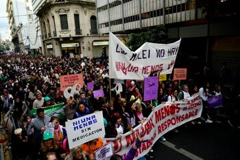 En once años de Ni Una Menos, al menos 2.714 niños quedaron huérfanos por el asesinato de sus madres en Argentina (Foto: La Capital)