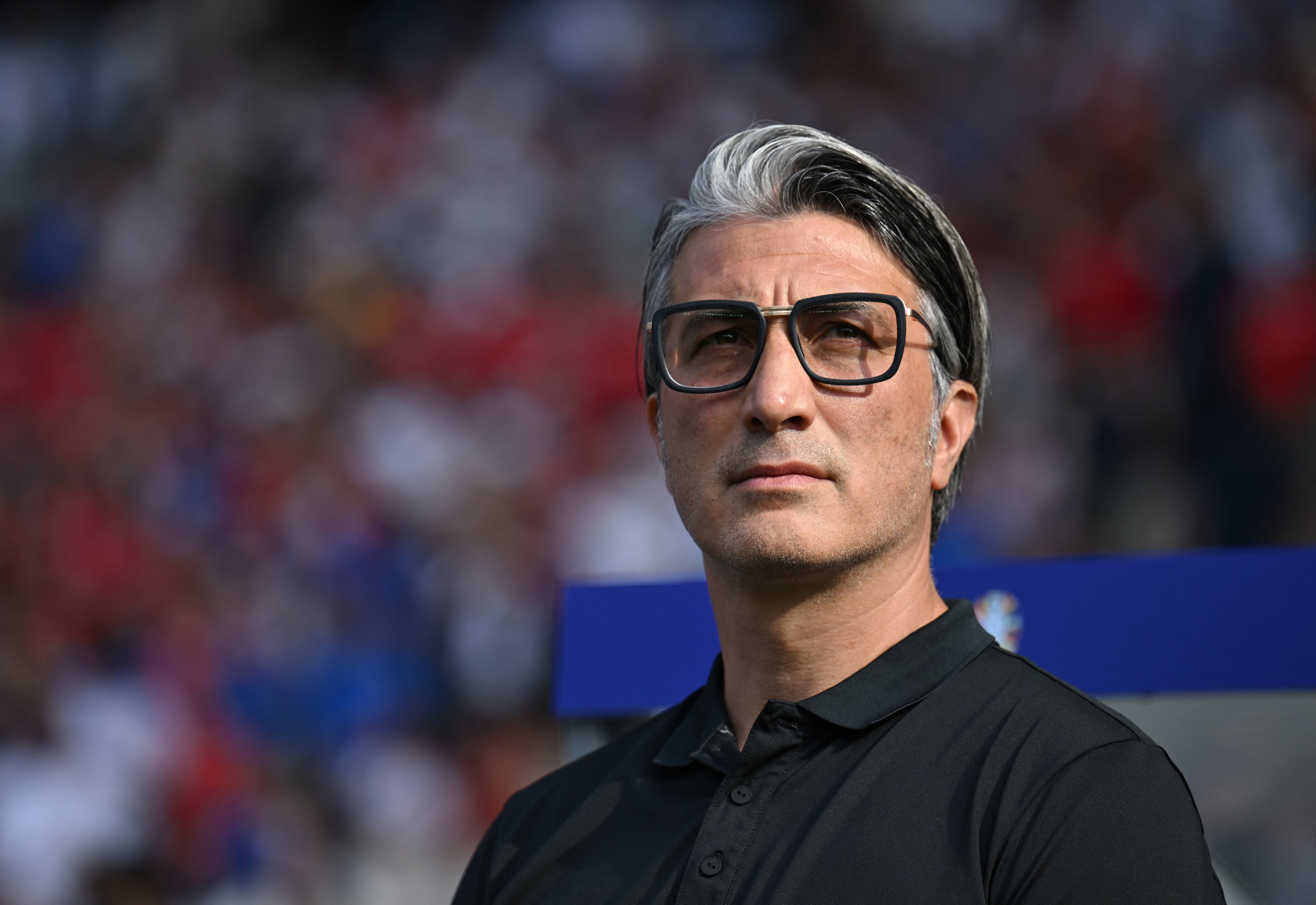 Murat Yakin durante la Eurocopa 2024 con su marca registrada: las gafas (Foto: Reuterds/Annegret Hilse)