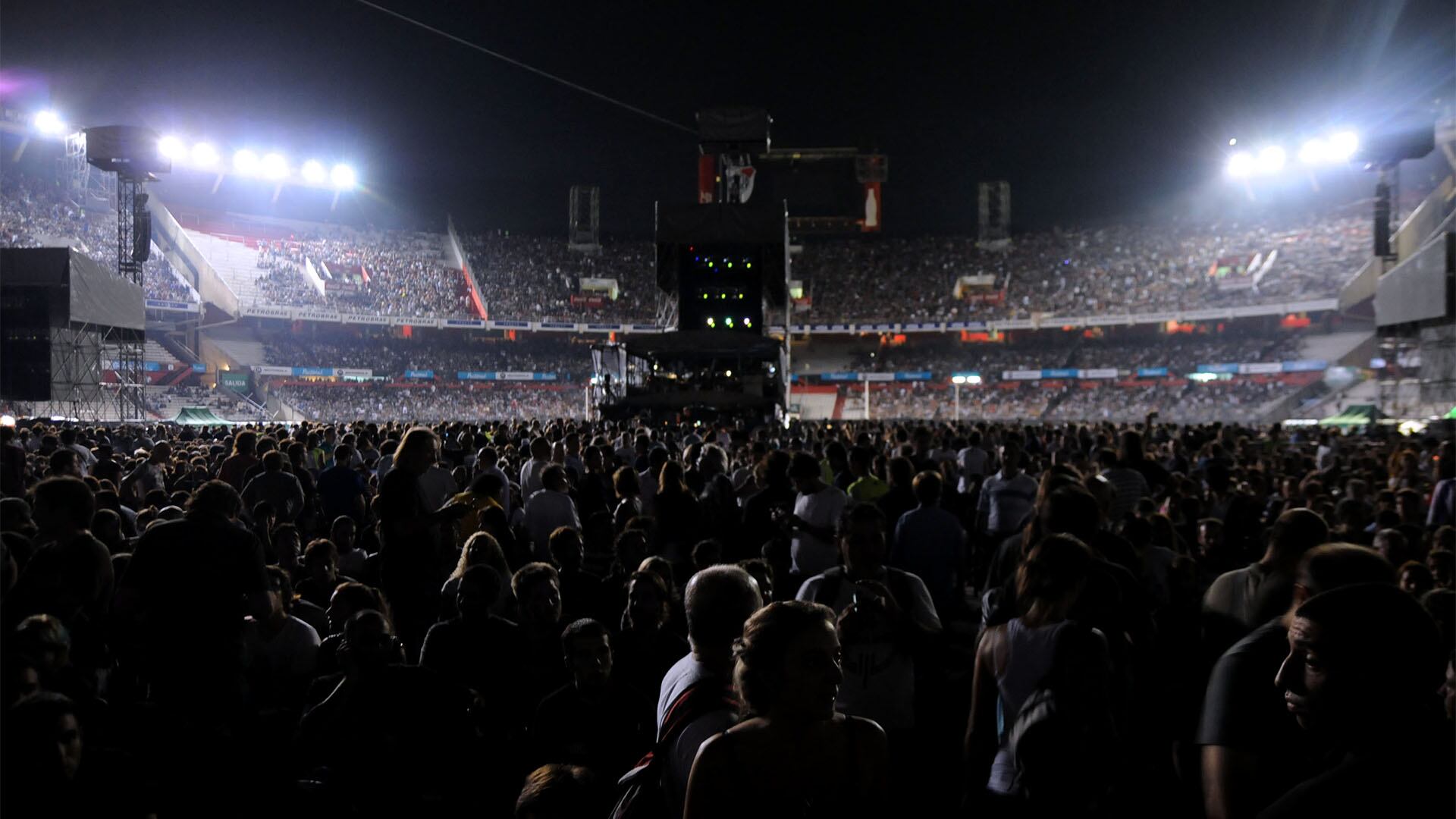 El estadio Monumental de Buenos Aires albergará dos de las fechas de Oasis en Latinoamérica, en su gira de regreso a los escenarios - crédito Mariano Sánchez/NA