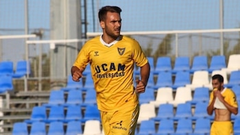 El exfutbolista del Atlético colgó