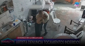 Naldy Saldaña, excantante de La Bella Luz acusa a director musical de besarla a la fuerza: caso ya está en Fiscalía. Captura: Magaly TV La Firme.