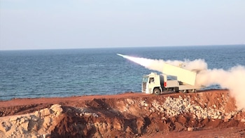 Irán responde con el lanzamiento