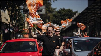 El diputado inició su campaña