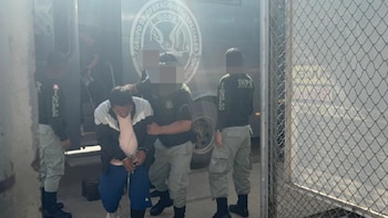 Los operativos incluyeron la eliminación de conexiones eléctricas clandestinas y la incautación de armas punzocortantes, medidas orientadas a prevenir delitos y fortalecer la seguridad interna - Créditos: INPE.