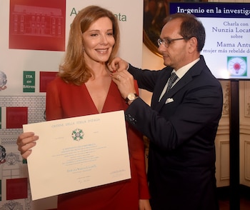 La condecoración de la mano