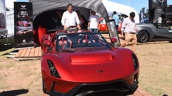 El intendente Roly Santacroce recorrió