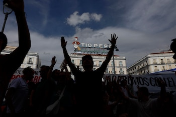 Vista de los acampados en protesta por la situación de la vivienda en la Puerta del Sol en Madrid este miércoles.