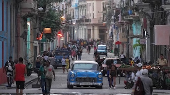 Rescataron a un niño estadounidense en Cuba tras alerta por posible cirugía de cambio de sexo no autorizada