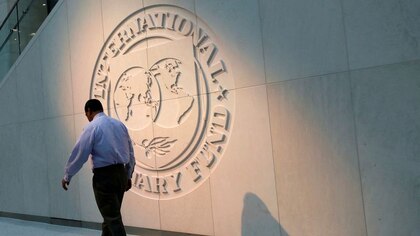 Dólar: qué dijo el FMI sobre la salida del cepo cambiario
