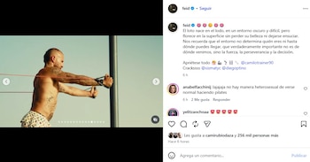 Tras el anuncio de la publicación de 'El Club de las 19 Flores', el artista hizo una publicación alusiva al loto, la teórica "primera" flor de su proyecto - crédito @feid/Instagram