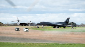 La Policía no halla explosivos en los vehículos "sospechosos" en el incidente en la base aérea de Fairford