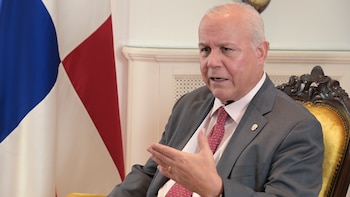 Por el canal de Panamá, pasa el 6 % del comercio mundial, y el desarrollo de la infraestructura portuaria tanto en las costas del Caribe como del Pacífico convierte este sistema en uno de los más eficientes del mundo (Foto: Fernando Calzada)