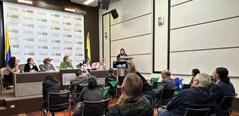 En una rueda de prensa