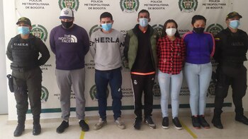 Capturan a cinco integrantes de