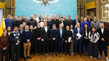 reunión Kicillof coordinación visita del Papa