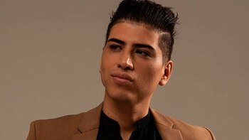 John Kelvin podría volver a