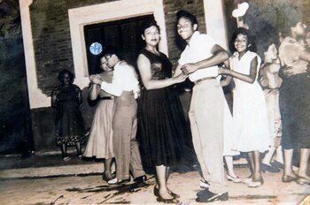 Un baile de la comunidad