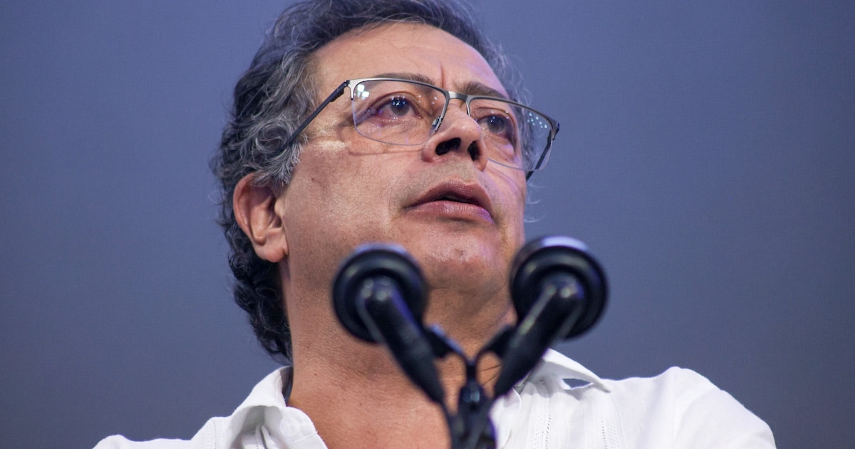 Petro apuesta por los juegos de azar para financiar la salud en Colombia: posible aumento de la UPC