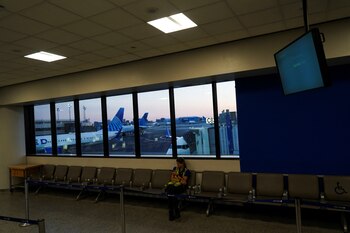 Una empleada de United Airlines