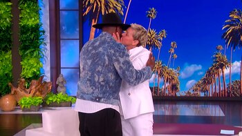 DJ Stephen “twitch” Boss, conocido