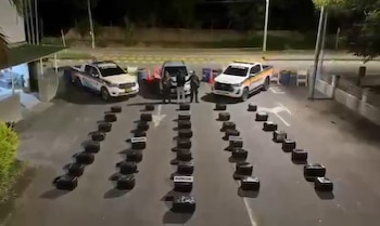 Droga incautada en el Valle del Cauca por medio de un operativo en la vía Villarica–Palmira y en el sector peaje de Corozal, en la ruta La Paila–Armenia - crédito Policía Valle del Cauca