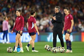 Las jugadores de la selección española durante el entrenamiento previo a la final (REUTERS).