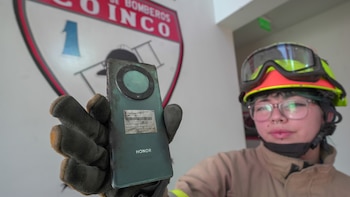 Celular de bombera se pierde