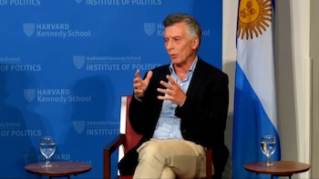 Mauricio Macri habló con estudiantes