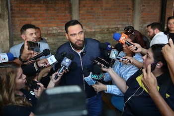 Mario Durán, alcalde de San Salvador, ocupa la cuarta posición general. Su imagen positiva es del 49.3%, mostrando también un crecimiento respecto a mayo. (El Salvador). EFE/Javier Aparicio