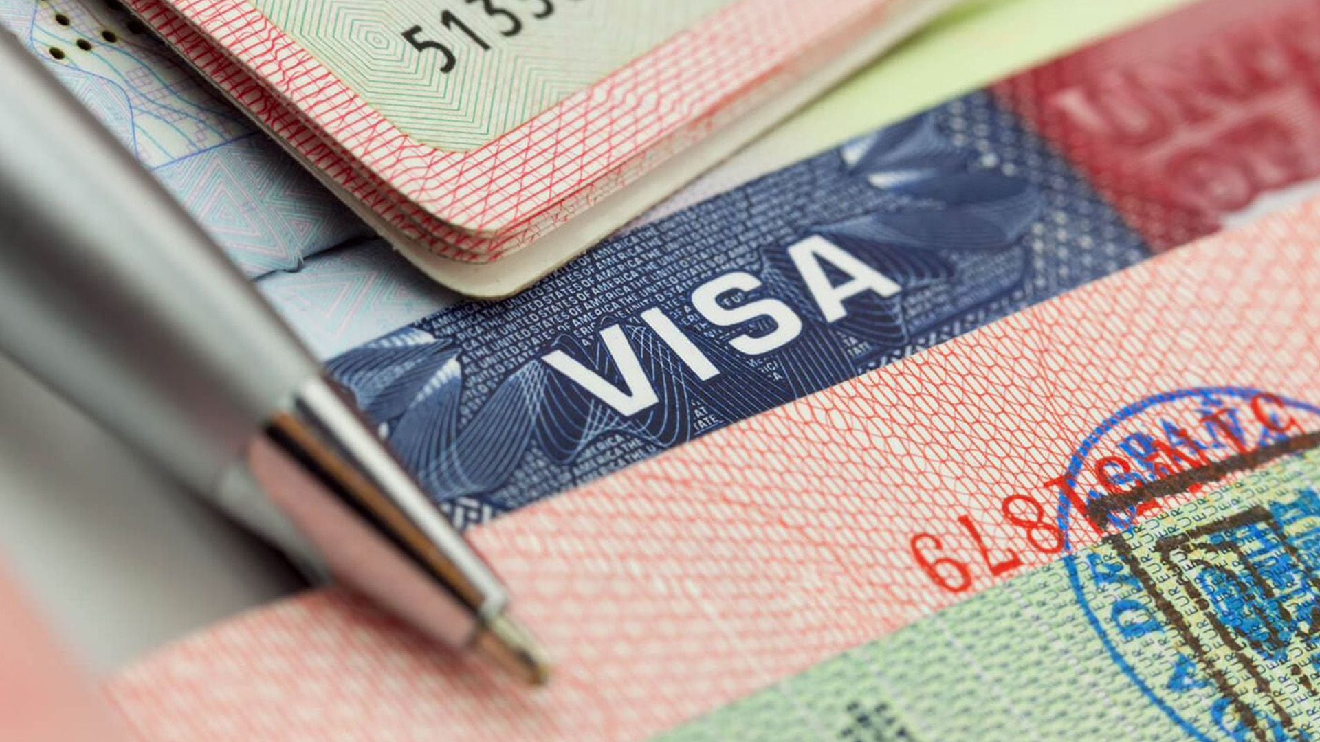 La emisión de visas B1 y B2 para los países alcanzados por la fianza cayó 83% y casi la mitad de las 20.000 solicitudes no completó el pago del depósito (Crédito: Prensa Amerivisa)