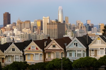 El mercado de alquileres en San Francisco también se saturó y recibe consultas masivas de jóvenes profesionales tecnológicos que pagan hasta USD 10.000 mensuales (REUTERS/Manuel Orbegozo)