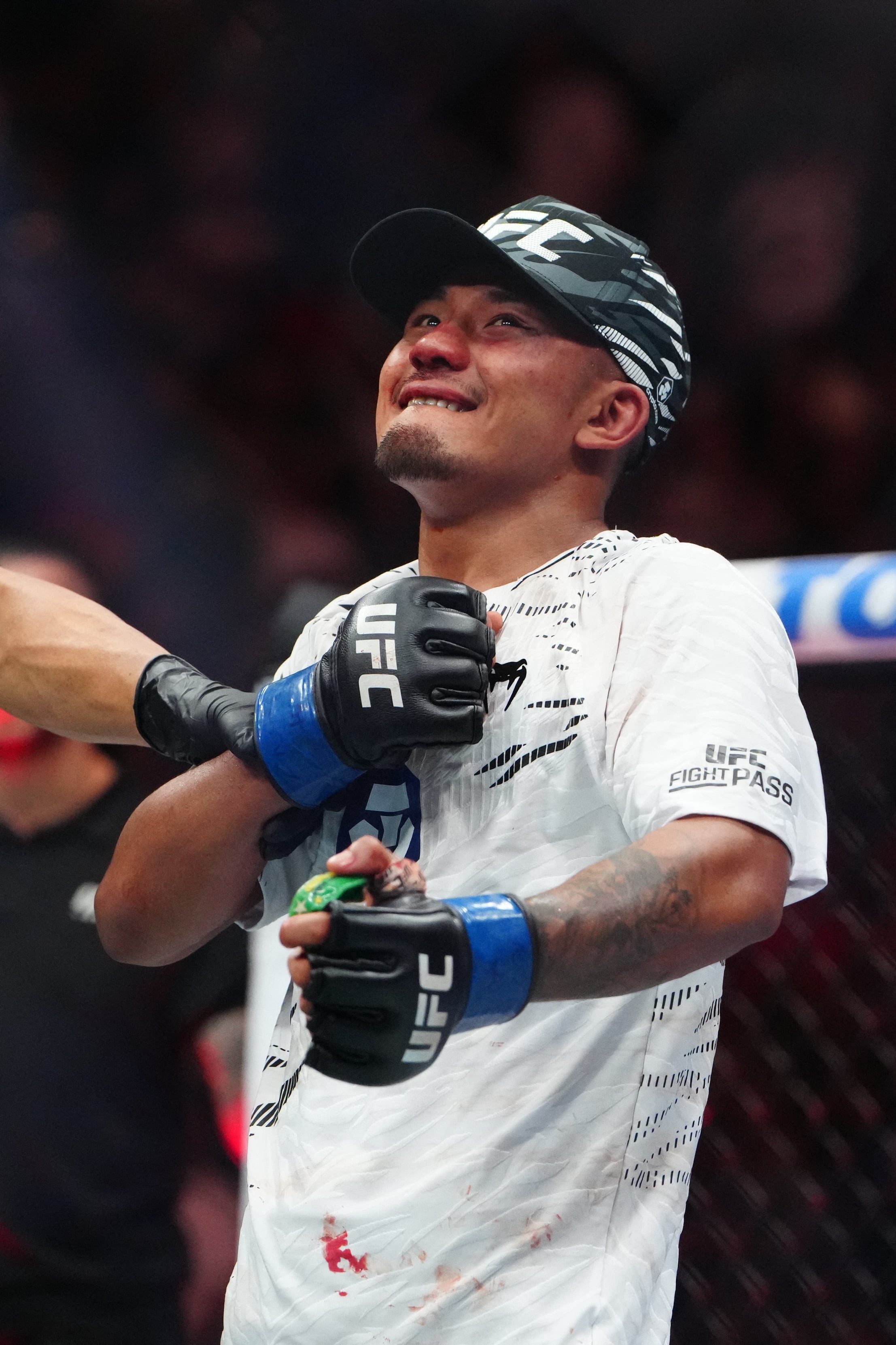 Joshua Van utiliza su plataforma internacional para dar voz a la juventud migrante y a quienes sufren en Myanmar
(Mandatory Credit: Stephen R. Sylvanie-Imagn Images)
