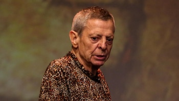 César Bono reaparece tras la polémica sobre su salud y la falsa extirpación de su ojo