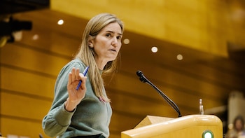 El Gobierno llama a la