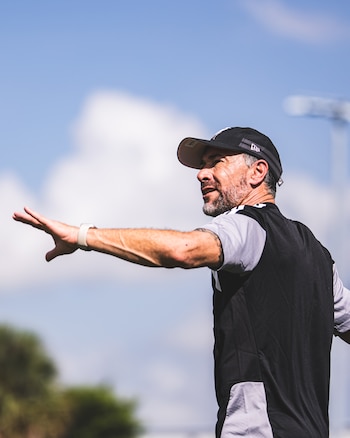 El Kily González dirigió la práctica del Inter Miami y el miércoles debutará como DT en la final de la Campeones Cup ante Cruz Azul (@InterMiamiCF)